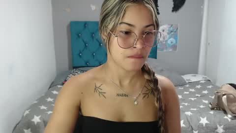 miacumgirl online show from 05-05-26, 12:13
