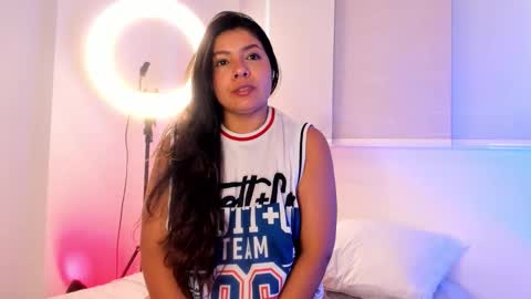 IG Yojanagomez  online show from 12-16-25, 03:17