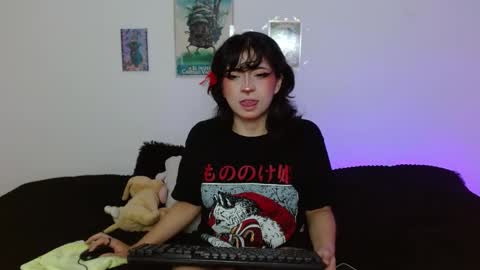 Mia david      online show from 04-10-26, 08:35