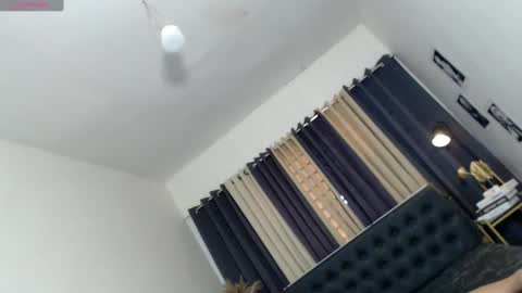 Snapshot of miafuckingwill chatting on 01-18-25, 02:14 miafuckingwill online show from 01-18-25, 02:14