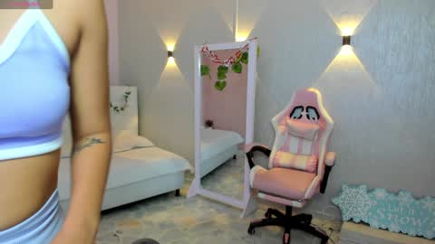 Mia Gomez online show from 01-09-25, 01:13