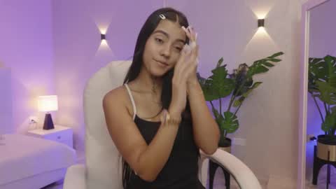 Mia Gomez online show from 11-26-25, 01:56