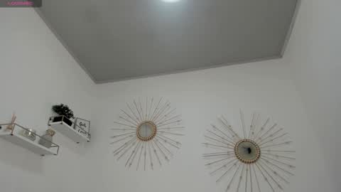 Miah Collins online show from 10-27-25, 11:47