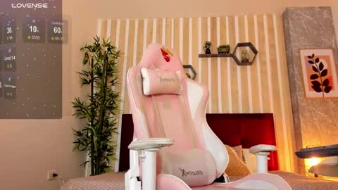 Mia Connor online show from 02-10-25, 06:42