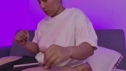 miah new independent model acount online show from 07-30-26, 11:15