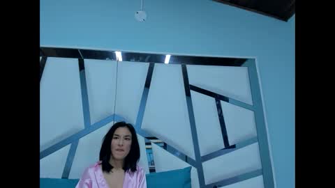 Snapshot of miaharper2 chatting on 12-15-25, 03:33 Mia Harper online show from 12-15-25, 03:33