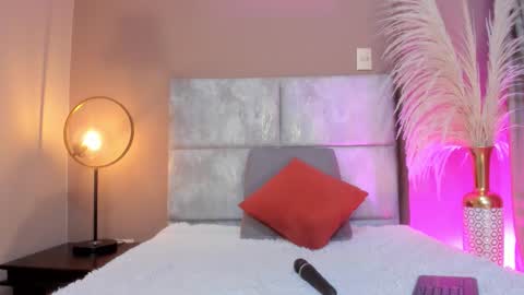 miahertz online show from 11-26-25, 01:06