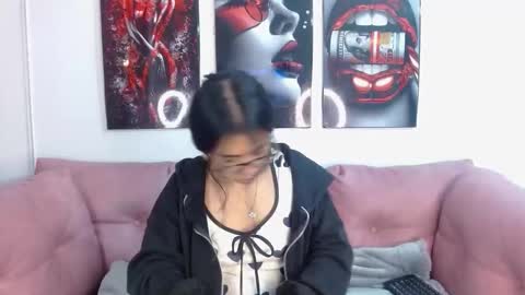 miahotcs online show from 02-08-26, 01:25