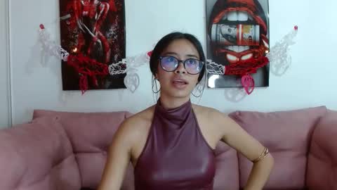 miahotcs online show from 02-15-26, 12:25