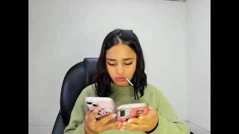 miahsex69 online show from 11-19-25, 04:23