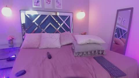 Mia Khalifa online show from 03-02-25, 05:58