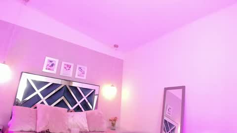 Mia Khalifa online show from 03-07-25, 05:49