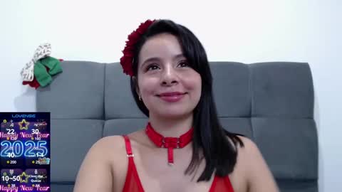 Snapshot of miamackleyn_ chatting on 02-08-25, 01:44 MIA online show from 02-08-25, 01:44