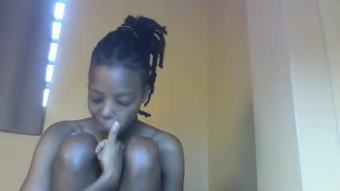 Muffin online show from 11-25-25, 12:27