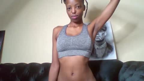 Muffin online show from 04-11-26, 04:39