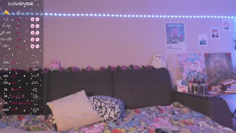 Mia online show from 01-28-25, 05:56