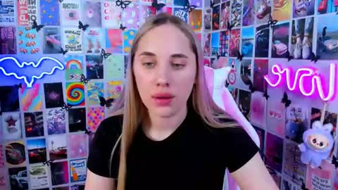 miamilas online show from 06-17-26, 04:08