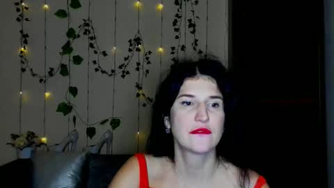 Snapshot of miamilff_sugar chatting on 02-13-26, 07:37 Alianna online show from 02-13-26, 07:37