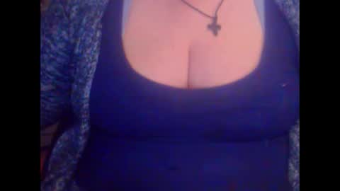 Snapshot of miamimistress chatting on 02-22-25, 03:36 maya online show from 02-22-25, 03:36