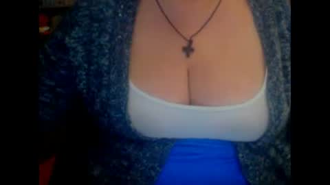 Snapshot of miamimistress chatting on 02-23-25, 02:25 maya online show from 02-23-25, 02:25