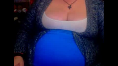 Snapshot of miamimistress chatting on 02-23-25, 06:56 maya online show from 02-23-25, 06:56