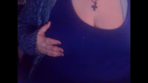 Snapshot of miamimistress chatting on 03-04-25, 12:12 maya online show from 03-04-25, 12:12