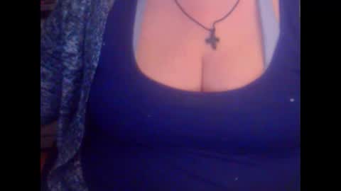 Snapshot of miamimistress chatting on 03-04-25, 04:41 maya online show from 03-04-25, 04:41