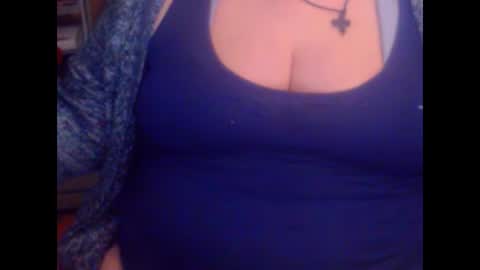 Snapshot of miamimistress chatting on 03-04-25, 07:43 maya online show from 03-04-25, 07:43