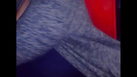 Snapshot of miamimistress chatting on 03-10-25, 08:26 maya online show from 03-10-25, 08:26