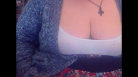 Snapshot of miamimistress chatting on 03-11-25, 09:56 maya online show from 03-11-25, 09:56