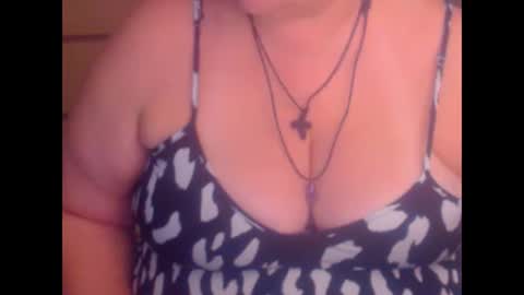 Snapshot of miamimistress chatting on 09-22-25, 06:37 maya online show from 09-22-25, 06:37