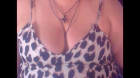 Snapshot of miamimistress chatting on 10-01-25, 06:08 maya online show from 10-01-25, 06:08