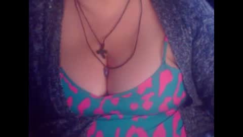 Snapshot of miamimistress chatting on 10-10-25, 07:29 maya online show from 10-10-25, 07:29