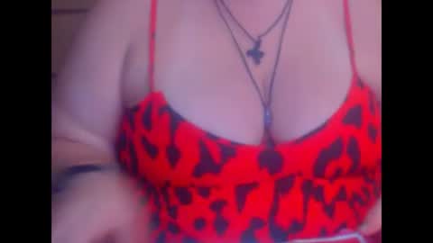 Snapshot of miamimistress chatting on 10-11-25, 07:12 maya online show from 10-11-25, 07:12