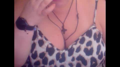 Snapshot of miamimistress chatting on 10-16-25, 06:25 maya online show from 10-16-25, 06:25