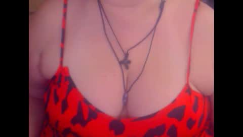 Snapshot of miamimistress chatting on 10-18-25, 08:04 maya online show from 10-18-25, 08:04