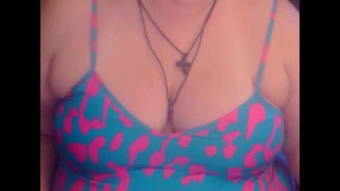 Snapshot of miamimistress chatting on 10-20-25, 06:14 maya online show from 10-20-25, 06:14