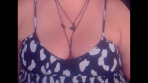 Snapshot of miamimistress chatting on 10-28-25, 08:40 maya online show from 10-28-25, 08:40