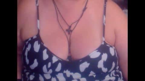 Snapshot of miamimistress chatting on 10-28-25, 08:44 maya online show from 10-28-25, 08:44