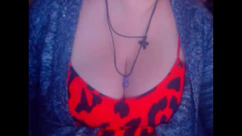 Snapshot of miamimistress chatting on 10-29-25, 02:52 maya online show from 10-29-25, 02:52