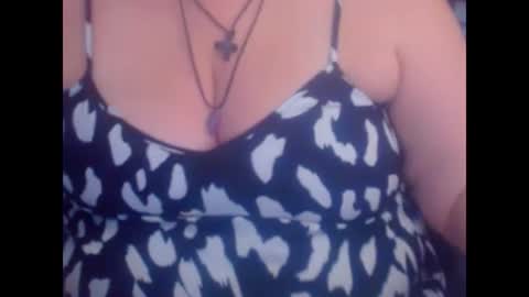 Snapshot of miamimistress chatting on 11-04-25, 07:07 maya online show from 11-04-25, 07:07