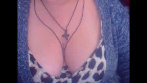 Snapshot of miamimistress chatting on 11-07-25, 09:42 maya online show from 11-07-25, 09:42