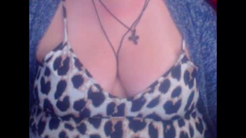 Snapshot of miamimistress chatting on 11-07-25, 09:48 maya online show from 11-07-25, 09:48