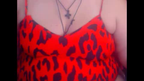 Snapshot of miamimistress chatting on 11-10-25, 06:56 maya online show from 11-10-25, 06:56