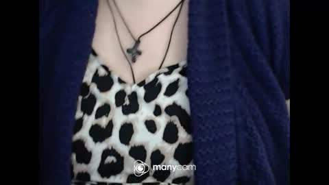 Snapshot of miamimistress chatting on 11-20-25, 08:14 maya online show from 11-20-25, 08:14