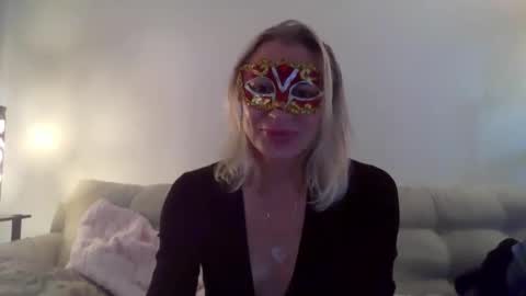 miamitransgirl305 online show from 03-29-26, 08:31