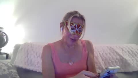 miamitransgirl305 online show from 04-05-26, 03:04