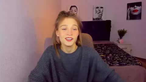 Mia online show from 12-15-24, 06:26