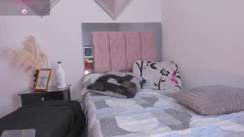 Snapshot of miapearls_ chatting on 02-26-26, 07:51 miapearls_ online show from 02-26-26, 07:51