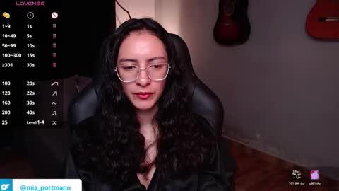 Snapshot of miaportman chatting on 01-18-26, 09:46 MIAPORTMANN online show from 01-18-26, 09:46
